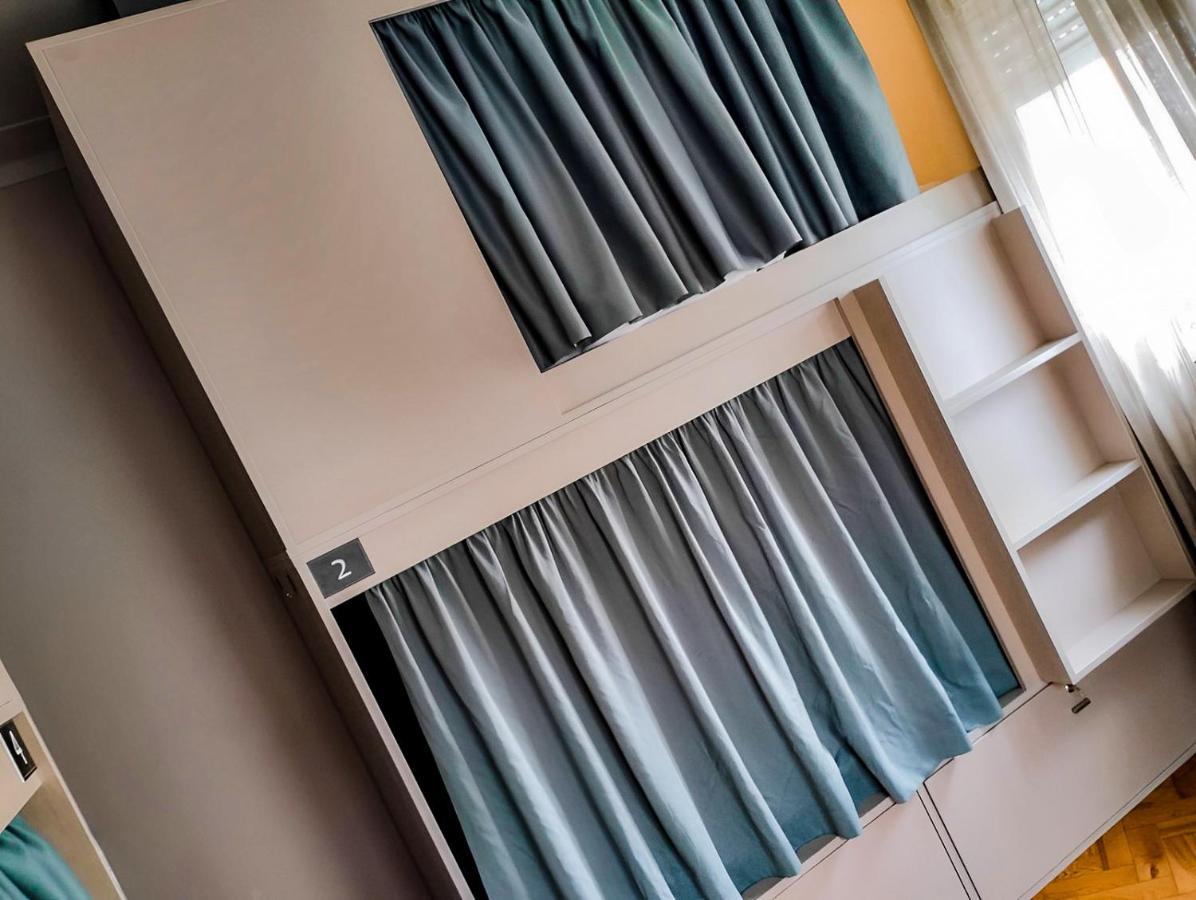 Hostel Vila Nova Vila Nova de Gaia Eksteriør billede